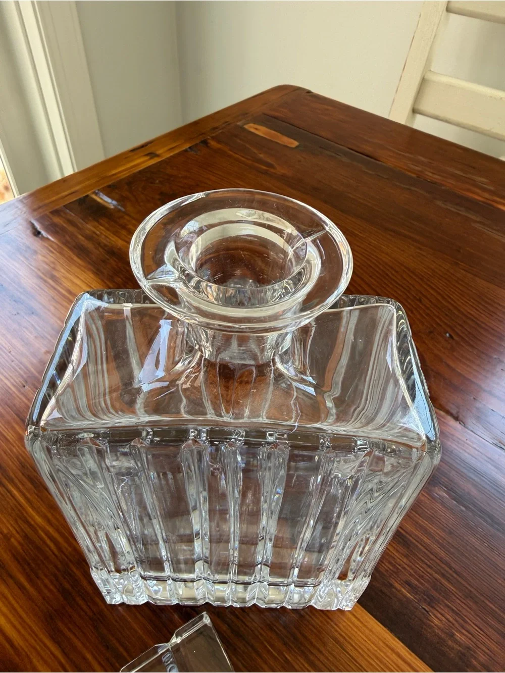 Whiskey/Bourbon Decanter with Stopper